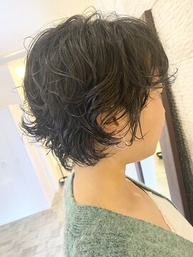 プレフェレプレフェ(prefere prefe) ランダムパーマ×ショート