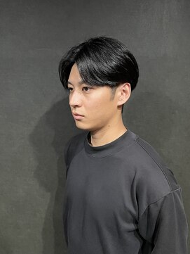 レマン バイ ノイル(Les Mains by Noil) センターパート