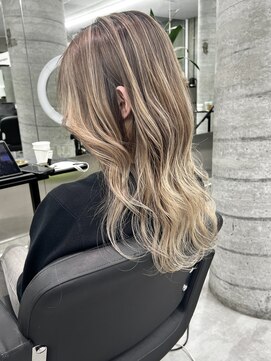 ウェーリング(Welring) エアタッチバレイヤージュ デザインカラーフェイスフレーミング