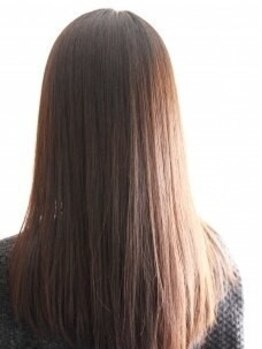 オレガ ヘアー(Orega hair)の写真/ダメージ1/3で叶える新常識。地毛のような柔らかさ、質感×デザイン縮毛矯正★