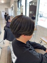 プラスイズム ヴェレン(PLUSISM Velen)&nbsp;オリーブカラー大人ショート