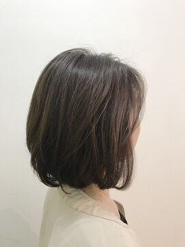 パティオン(PATIONN) バイオレットアッシュ×ワンレンボブ【表参道 青山 原宿】