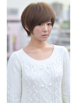 コロ(COLO) タイトLショート