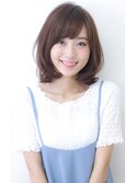大人かわいいナチュラル外はねボブ