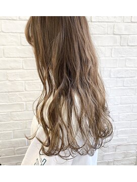 トハコ(&haco) ☆人気ブリーチオンカラーベージュ☆