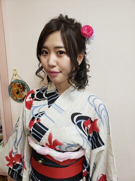 美容室イーナ(e na) ハーフアップでカジュアルに☆