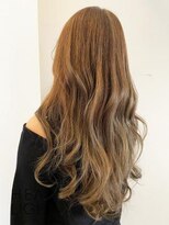 フローレス バイ ヘッドライト 川崎店(hair flores by HEADLIGHT) ベージュ×ゆるカール_SP20210226