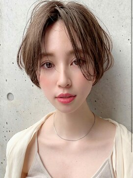 ジジ 代々木(Gigi) [代々木]ナチュラルピンクスイートAラインの甘辛ショートボブ