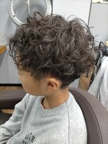 ブロス(BROS.) 小学生パーマ