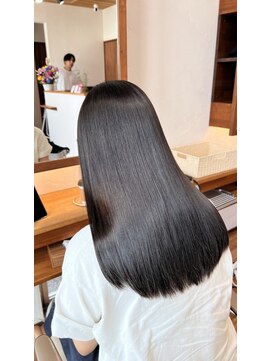 キヌ(kinu) 高濃度水素カラー＋高濃度パウダーTr＋キラスイ＋カット