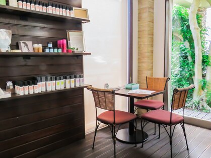 ヘアメイク エイムズ シュアーニューエイジ(HAIR&MAKE aim.s SUR UN NUAGE)の写真