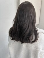 キャンバス バイ ネオリーブ 横浜西口(Canvas by neo.)&nbsp;ミディアムヘア セミディ ダークグレージュ 冬の暗髪 横浜美容室