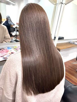 グランルッソ 岡山イオン前(GRAN LUSSO) 髪質改善/艶カラー ミルクティーベージュ/GRAN LUSSO  樋口