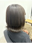 オリーブブラウン