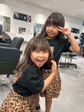 キング 心斎橋店(K!ng) ハイライトカラーミルクティーベージュレイヤーカット