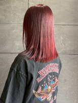 ディスコネクト(DISCO-N-NECT)&nbsp;レイヤーカット カシスレッド ブリーチ ハイトーン 暖色カラー