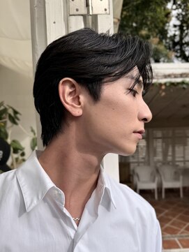 ニコ トウキョウ ロジック(nico TOKYO Logic) センターパート　ニュアンスパーマ　オールバック