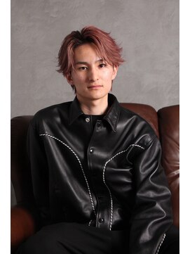 ウシワカマルイースト(ushiwakamaru East) フェザーショート