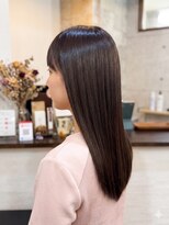クオート(quoit) 「1年続く!?感動」の髪質改善ストリートメント