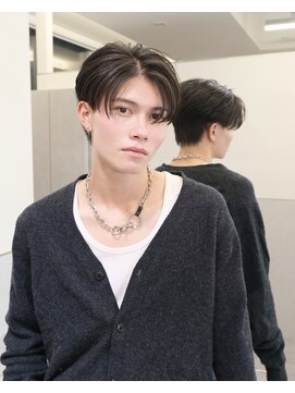 ビカムメンズヘアー 栄店(become men's hair) 毛流れセンターパート/ナチュラル/サンウォンヘア/韓国ヘア/栄