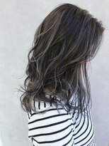 ムウ 難波(MOU)&nbsp;ハッシュカットフルバング似合わせカットレッドブラウン20代30代