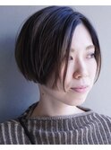 ショートボブ