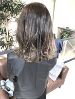 ヘアアンドメイクフリッシュ(HAIR&MAKE FRISCH)&nbsp;カラー　グラデーション　アッシュベージュ
