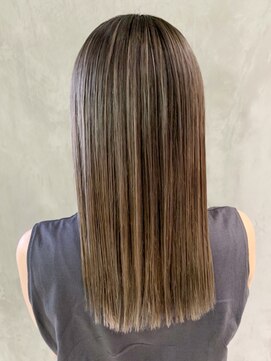 アイティー バイ アルバム 浦和店(IT by ALBUM) コントラストカラー_ココアブラウンセシルカット_ba298233