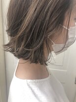 20代30代40代50代ナチュラル小顔カットくすみカラー切りっぱなし