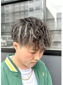 ツイストパーマ×ホワイトメッシュ