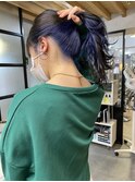 結んで簡単に可愛いインナーカラーブルー　表参道美容室