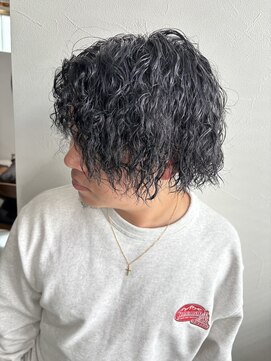 グラフ 立川(Graph.) ツイストスパイラルツーブロックメンズパーマ眉カット