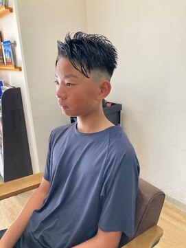 グランバイ アトリエドングリ(Grand × AtlierDonguri) お客様髪質改善データ1244(スポーツショート)