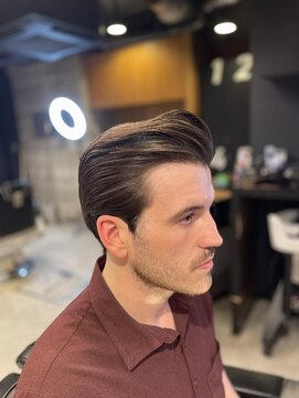 フランクスバーバー アンド ビアークラブ(FRANK'S BARBER and BEER CLUB) Classic part style