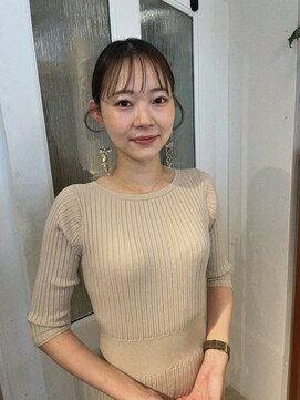 ハク アトリエ(HaKU atelier) シンプルタイトポニー/シースルーバング/大人アレンジ