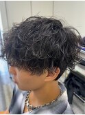 波巻きパーマで作るトレンドヘア