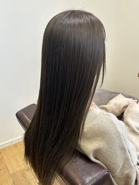 テラスヘア 三条(TERRACEhair) 透明感たっぷりの艶髪オリーブベージュ