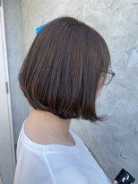 クララデアンシュシュ(Kurara de UN CHOU CHOU)&nbsp;グレージュ×ひし形ボブ