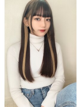 カプロセッテ(Capullo. de Sette.) 羽エクステでインナーカラー