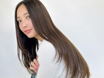 ルービック 和歌山(Rubik's)の写真/【和歌山駅3分】当日受付OK◎クセや広がりをカバーしいつまでも触りたくなるようなサラツヤストレートに♪