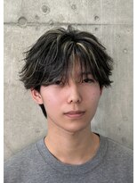 ドアベルヘアリビング(Door Bell hair Living)&nbsp;フェザーショート×ハイライト