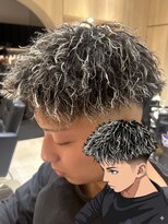 レボ 神宮寺店(Revo) ツイスト&メッシュハイライト