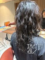 エツニイル(etsuniiru) SPIRAL LOOSE PERM