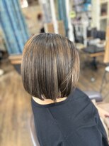 楽流頭 オブヘアー(of hair)&nbsp;ミガケアブリーチ&ローライト風スモーキーカラー