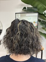 縁 ハイライト×ツイストスパイラルパーマ