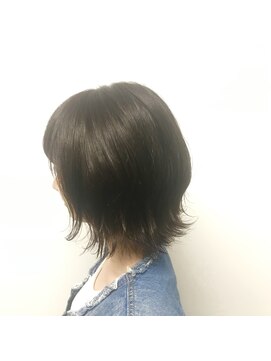 シャインヘア ラテ 新百合ヶ丘(Shine hair latte) ショート外ハネ♪