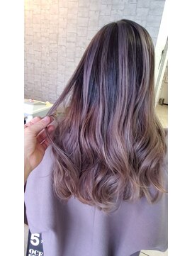 オーシャンシェリー(Ocean Sherry) バレイヤージュカラー