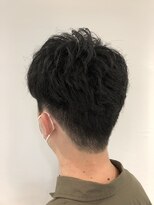 クオーター(QUARTER)&nbsp;リバースパーマツーブロアップバンクビジネスヘア