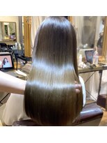 サードバイローラン(THiRD by ROULAND)&nbsp;【THiRD】髪質改善セミウェットウェーブミディ