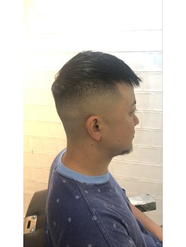 メリケンバーバーショップ フクオカ(MERICAN BARBERSHOP FUK) スキンフェード